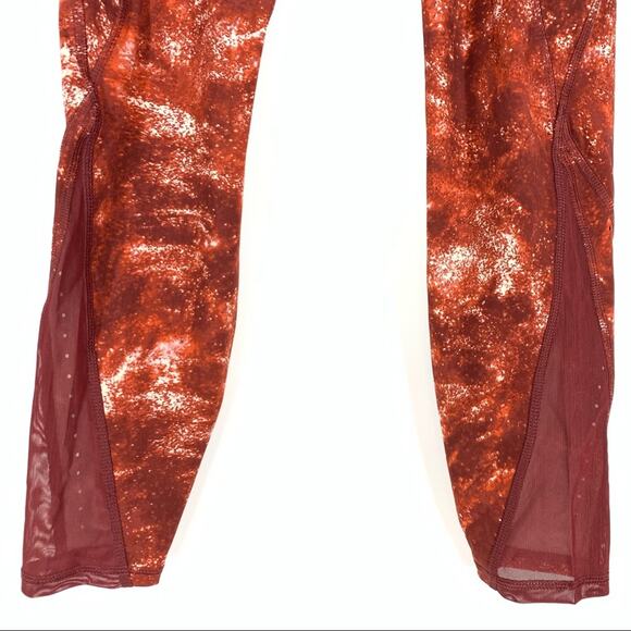 All In Motion High Rise 7/8 Legging Sculpted Mesh Red Galaxy Print Medium - Picture 6 of 9